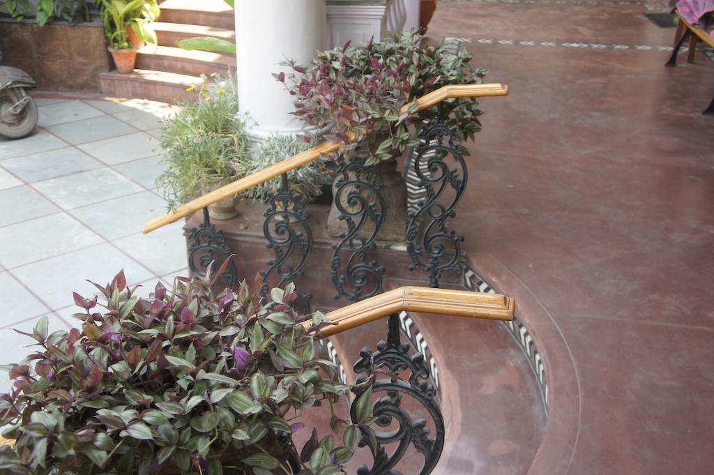 Sirohi House Yeni Delhi Dış mekan fotoğraf